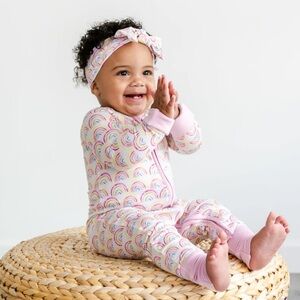 Little Sleepies Pastel Rainbows Zippy